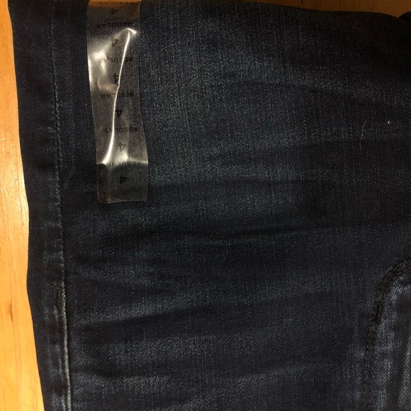 NWT American Eagle Highest Rise Jegging Size 4 - Picture 4 of 6